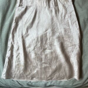 Aritzia Babaton satin short skirt